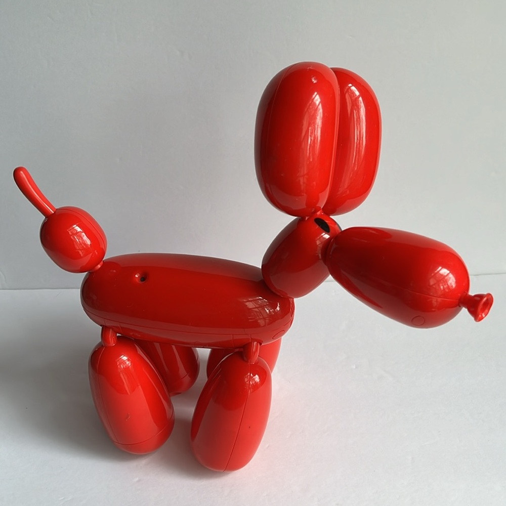 Squeakee The Balloon Dog Red Balloon Decor - Picture 5 of 10